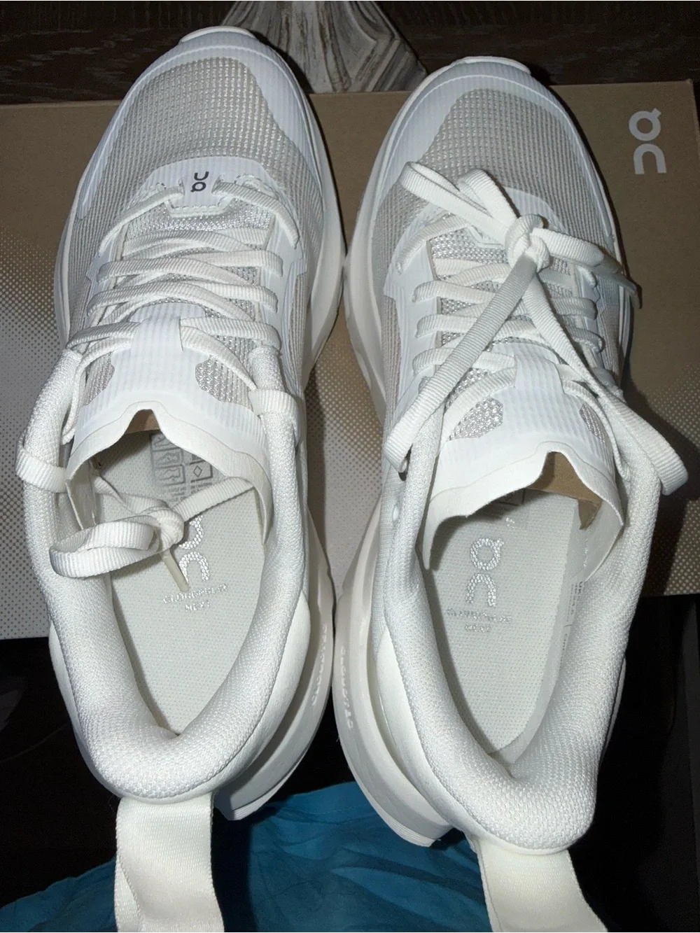 On Cloudpulse Next – Women’s Size 7.5 (White/Ice) BRAND NEW - Picture 6 of 10